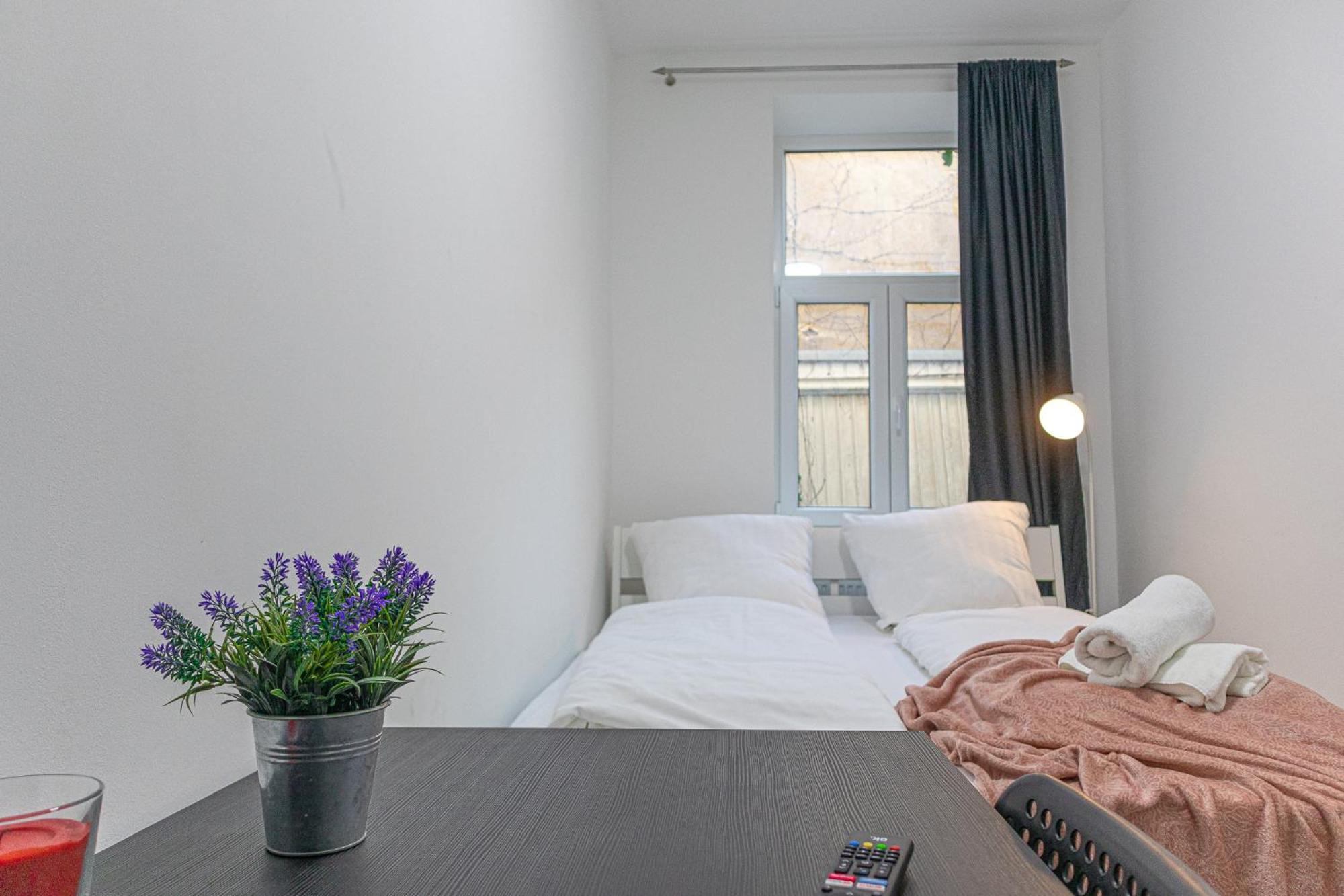 Affordable 5-Br Shared Apartment / Enkplatz U3 Getaway Vídeň Exteriér fotografie